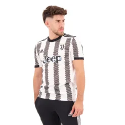 ADIDAS Juventus Short Sleeve T-Shirt Home 22/23 -Softee Sport Zone adidas juventus short sleeve t shirt home 22 23 3