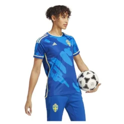 ADIDAS Sweden 22/23 Woman Short Sleeve T-Shirt Away 9 ADIDAS Sweden 22/23 Woman Short Sleeve T-Shirt Away -Softee Sport Zone adidas sweden 22 23 woman short sleeve t shirt away 3