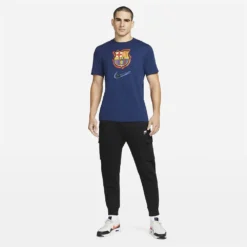 Nike FC Barcelona Crest 92 Trap 22/23 Short Sleeve T-Shirt -Softee Sport Zone nike fc barcelona crest 92 trap 22 23 short sleeve t shirt 3